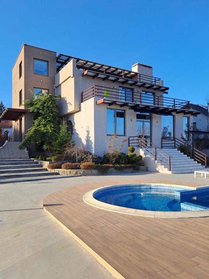 Villa Sunny Side Apartment Skopje Dolno Solnje Exterior foto